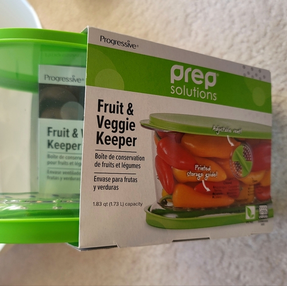 NEW Progressive Prep Solutions Fruit & Veggie Keeper - Picture 3 of 8